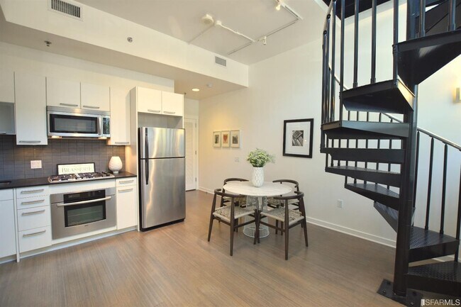 Photo - 501 Beale St Unit 1D
