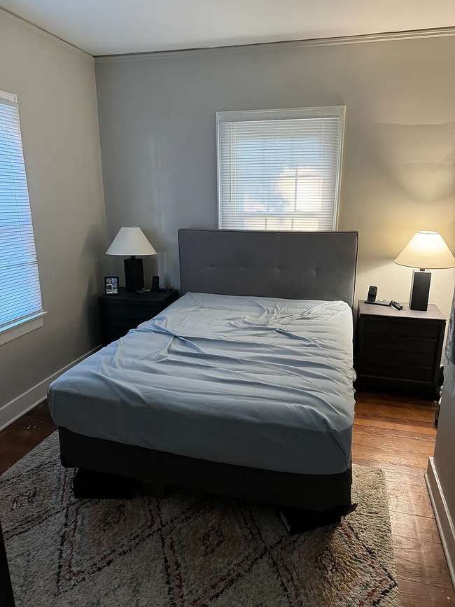 Photo - 1103 Franklin St