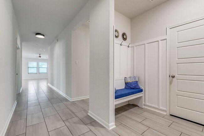 Photo - BEAUTIFUL 4-BEDROOM HOME IN TRAILS AT WESTPOINTE