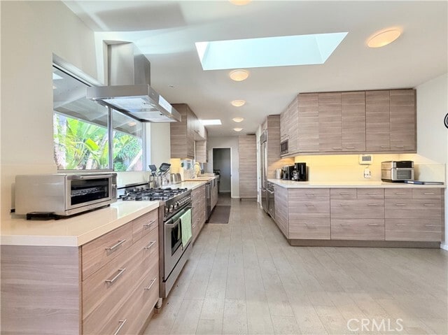 2490 Monaco Dr