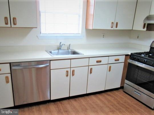 Photo - 19 Barclay Ct