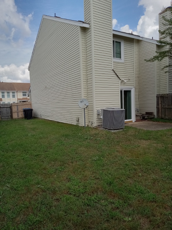 Building Photo - 3631 Chimney Creek Dr Rental