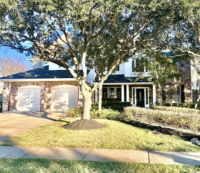 Photo - 5711 Silver Bay Ct House