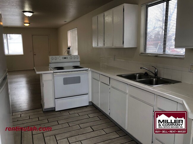 Photo - 265 Rigdon Ave Unidad 1