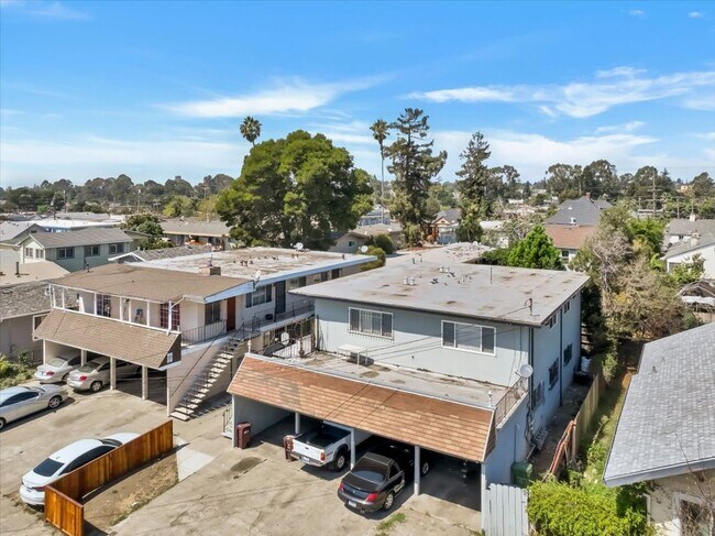 Photo - 2901 Octavia St Unit Apt 4
