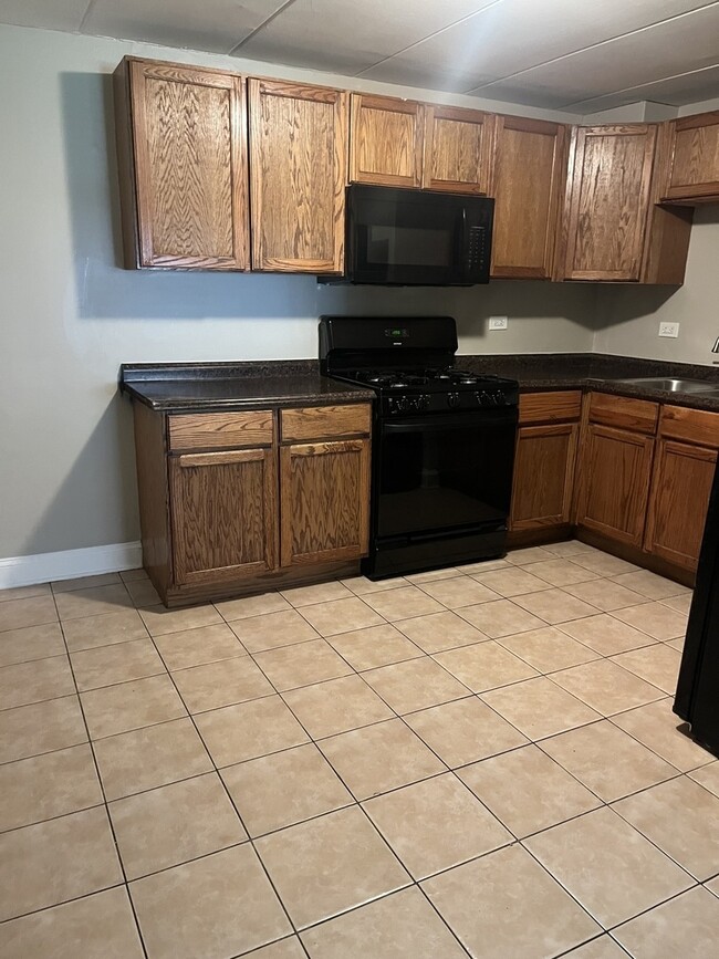 Photo - 10917 S Lloyd Dr Unit 3