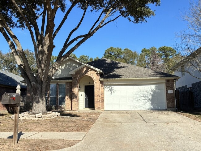 Photo - 2427 Halstead Dr