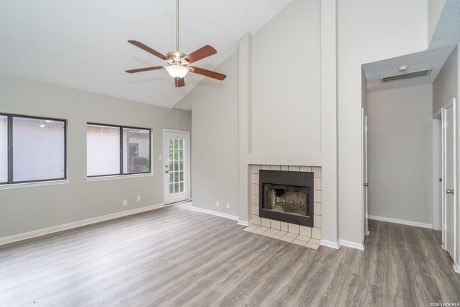 Photo - BEAUTIFULLY UPDATED 3-BEDROOM HOME IN TIMBER RIDGE