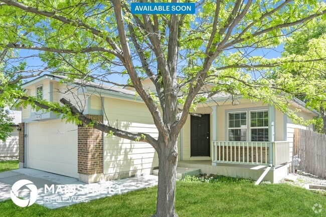Building Photo - 8418 S Upham Way Rental