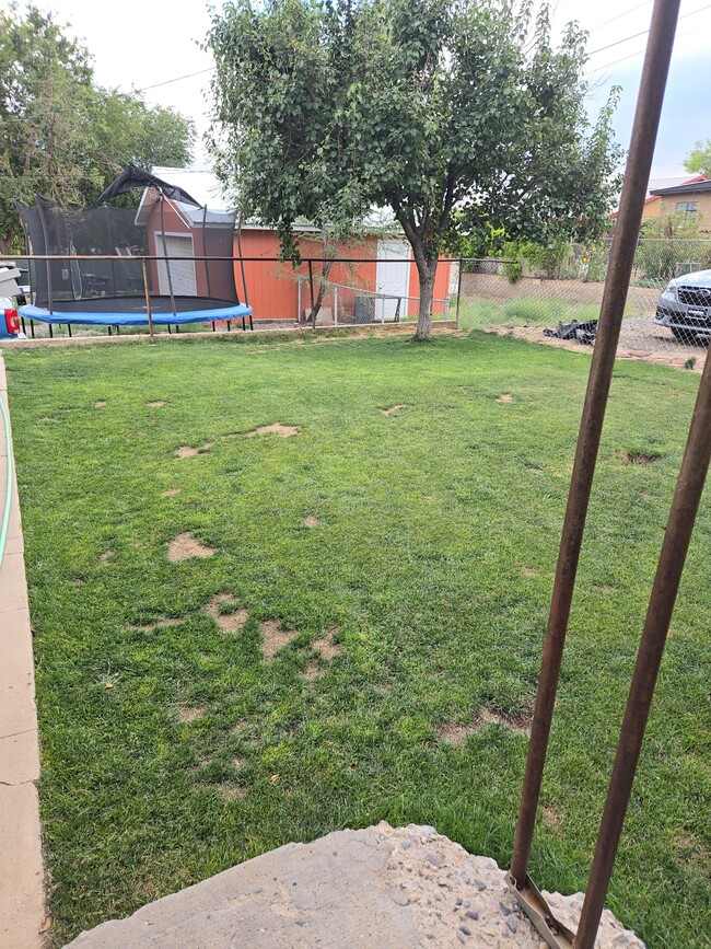 Photo - 511 N Behrend Ave