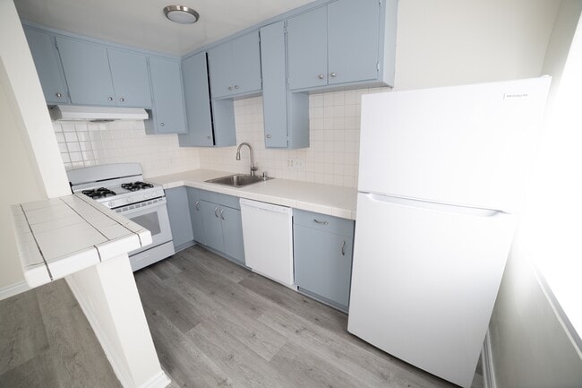 Photo - 1315 Ocean Park Blvd Unidad 5