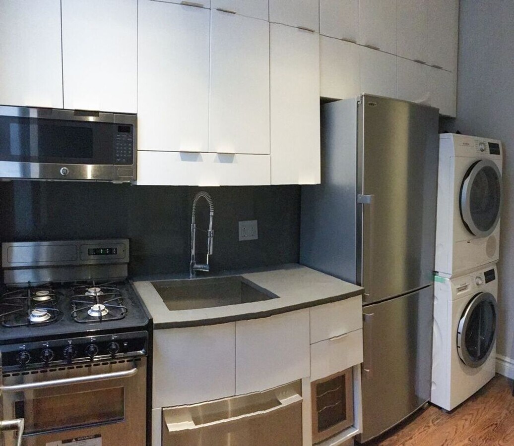 Photo - East 23rd Street Unidad 12A