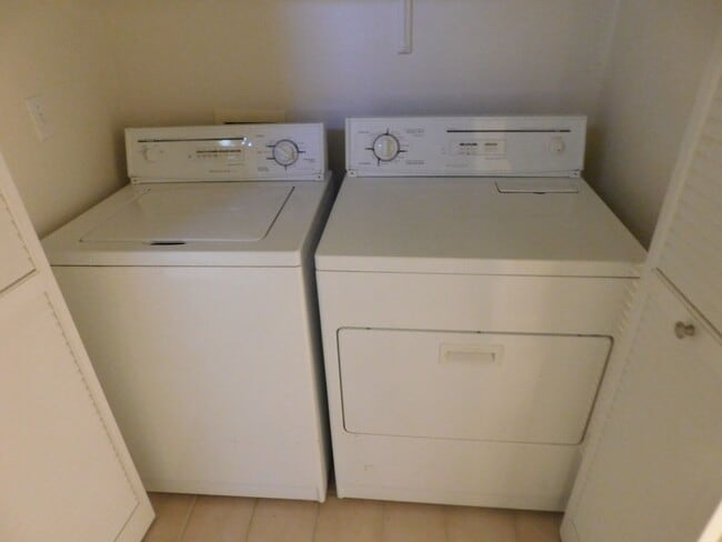 Photo - SW BEAUTY*2 BEDROOMS*OPEN FLOORPLAN*COMMUNITY POOL, GATED*CHECK THIS HOME OUT TODAY!