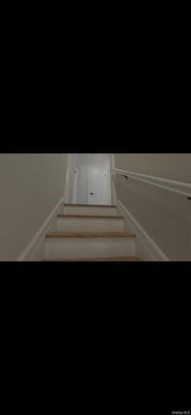 Photo - 183-19 145th Ave