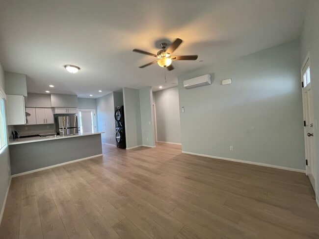 Photo - 132 E Washington Ave