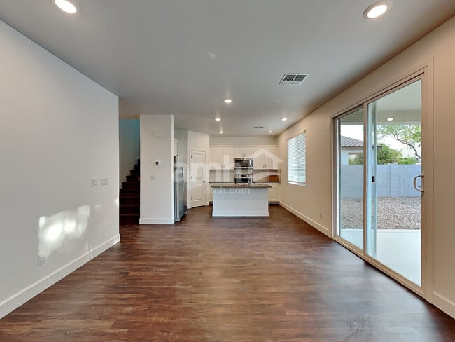 Photo - 6627 S 42nd Dr