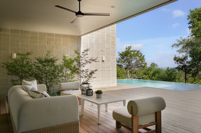 Photo - 5205 Scenic View Dr