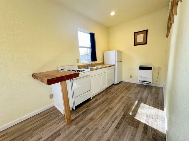 Photo - Bright & Sweet 1 Bedroom + Bonus Loft Home in McKinleyville