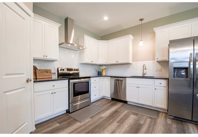 130 Percy Dr