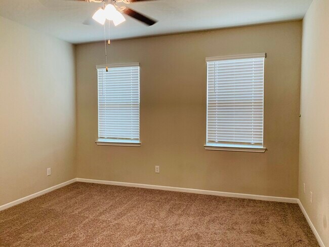 Photo - 17727 Chartertree Ln