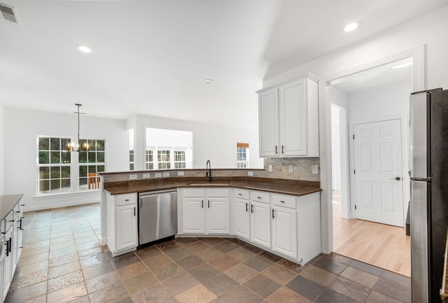 Photo - 5672 Wrenfield Ct