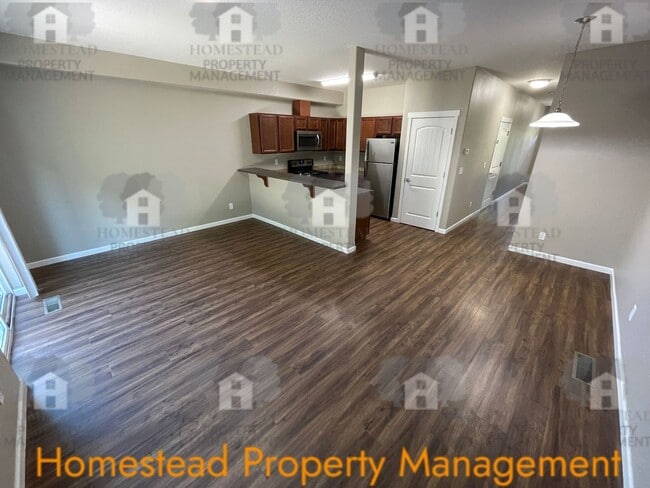 Photo - 1410-1412 Marigold Dr