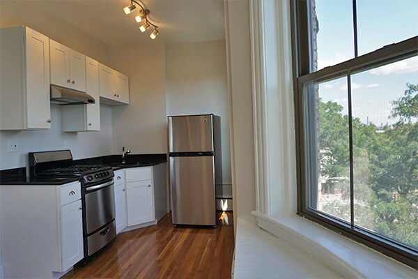 Photo - 120 Willow St Apartments Unit 102