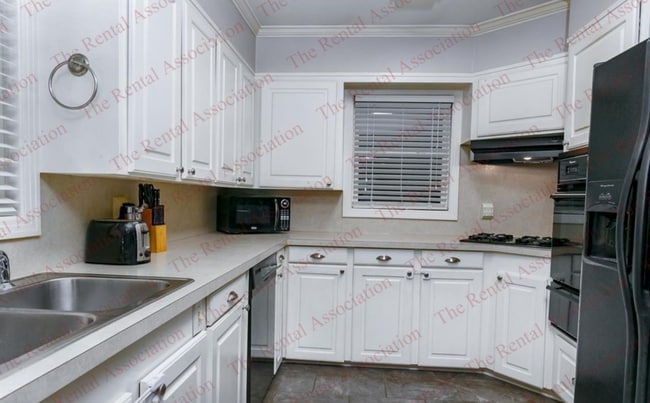 Photo - 1205 Greenwood Dr