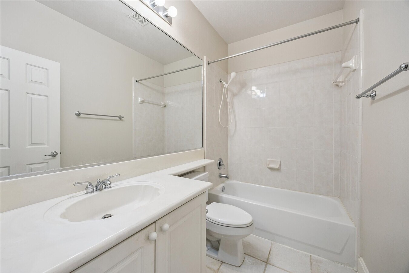 Photo - 2422 Dorrington St Unit A