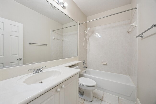 Building Photo - 2422 Dorrington St Unit A