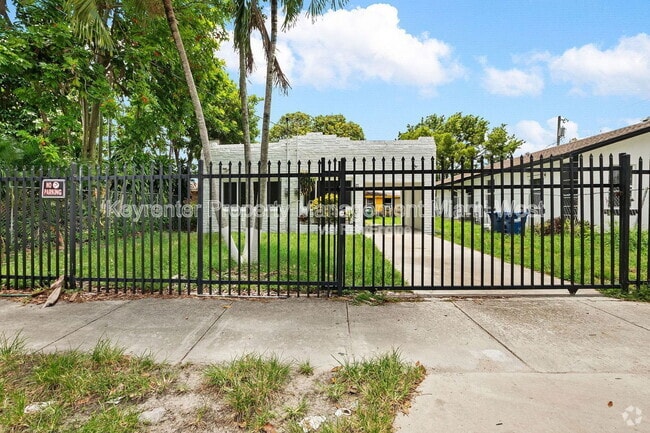 Building Photo - 7770 NW 9th Ave Rental
