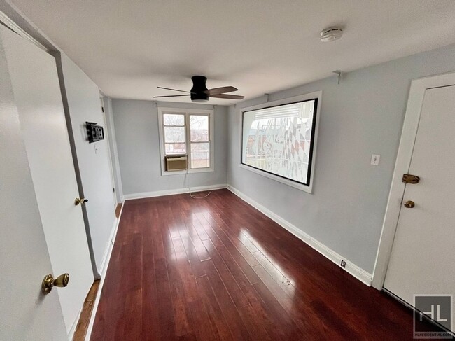 WILLIAMSBRIDGE ROAD, BRONX - WILLIAMSBRIDGE ROAD, BRONX Apartamento