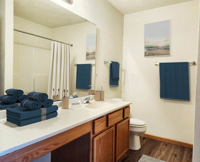 Bathroom - Pembrook Place