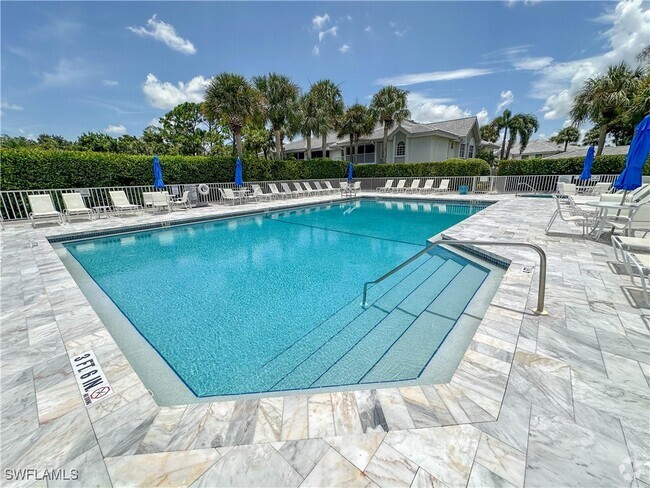 Building Photo - 4240 Lake Forest Dr Unit 413 Rental