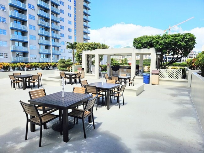 Photo - Royal Capitol Place Kakaako 1 Bedroom 1 Ba... Unit 2301