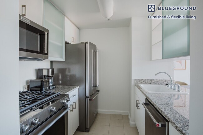 Photo - 500 W 56th St Unit SI FL20-ID1598