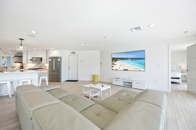 Photo - 220 June Dr Unidad ID1044379P