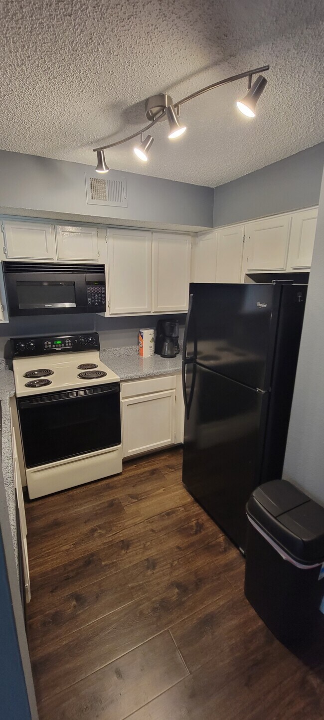 2305 Basil Dr Condo Unit D101 Condo for Rent in Arlington, TX