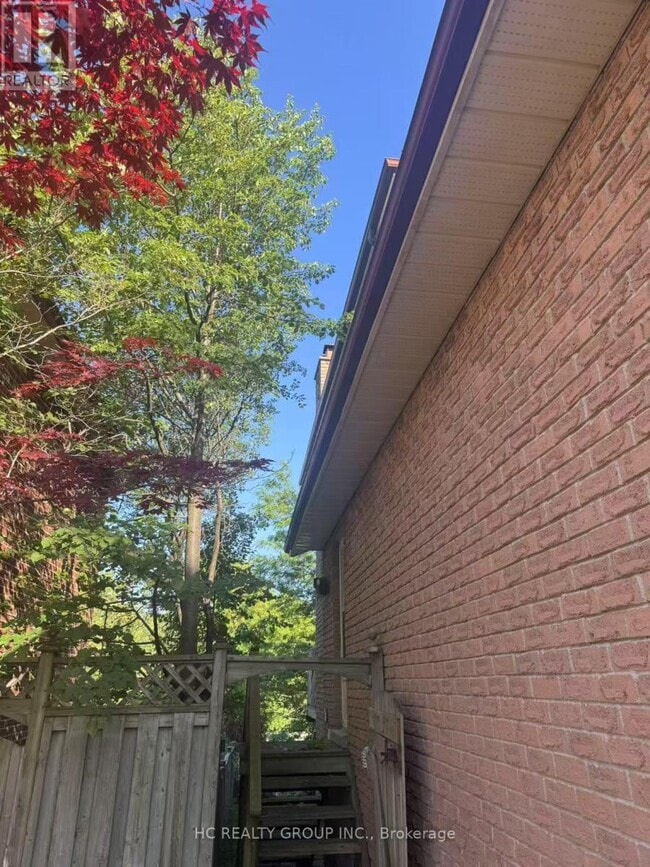 Photo - 17 Cawker Ct