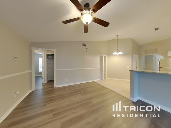 Photo - 2814 Timberway Pl