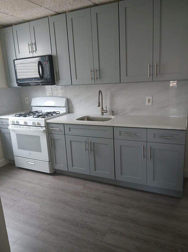 Photo - 9347 202nd St Unit 202