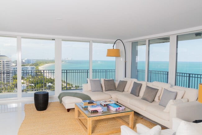 Building Photo - 881 Ocean Dr Unit 18H