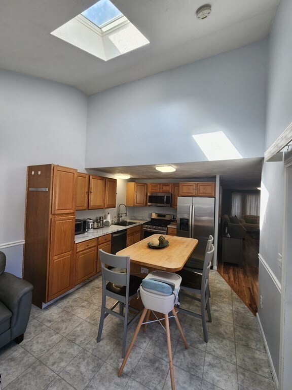 Photo - 30 Nutmeg Dr