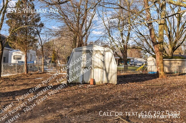 Photo - 2575 William Ave