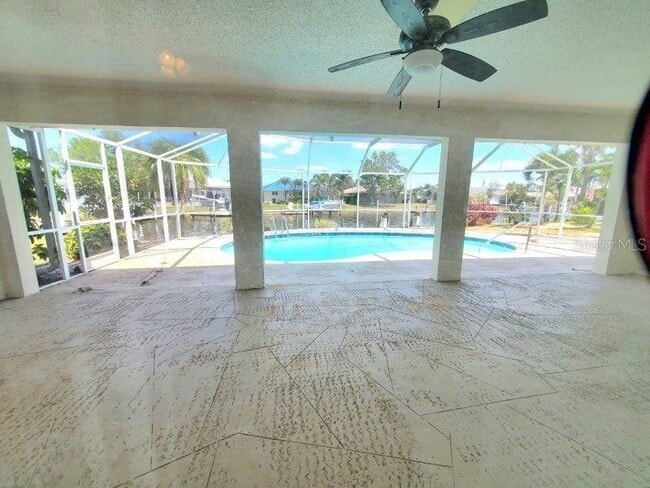 Photo - 910 Santa Brigida Ct