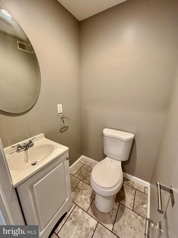 Photo - 2546 Cedar St