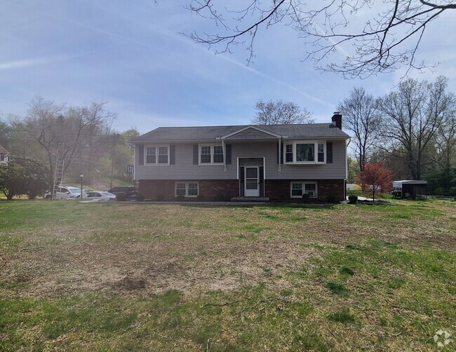 Building Photo - 19 Cornell Rd Rental