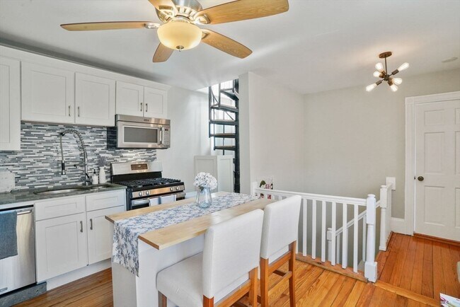 Photo - 79 Pearl St Unit 3