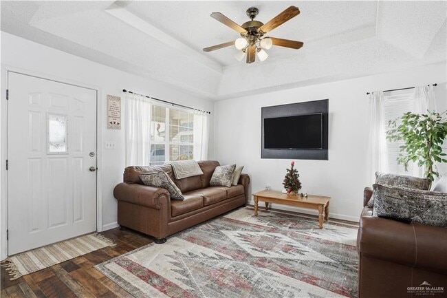 Photo - 12 Pisces St