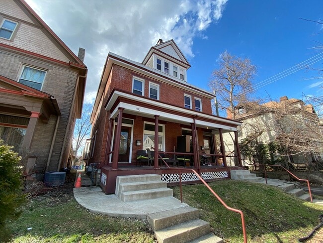 Building Photo - Michigan Ave 1495-1497 TNB Unit 1495 Rental